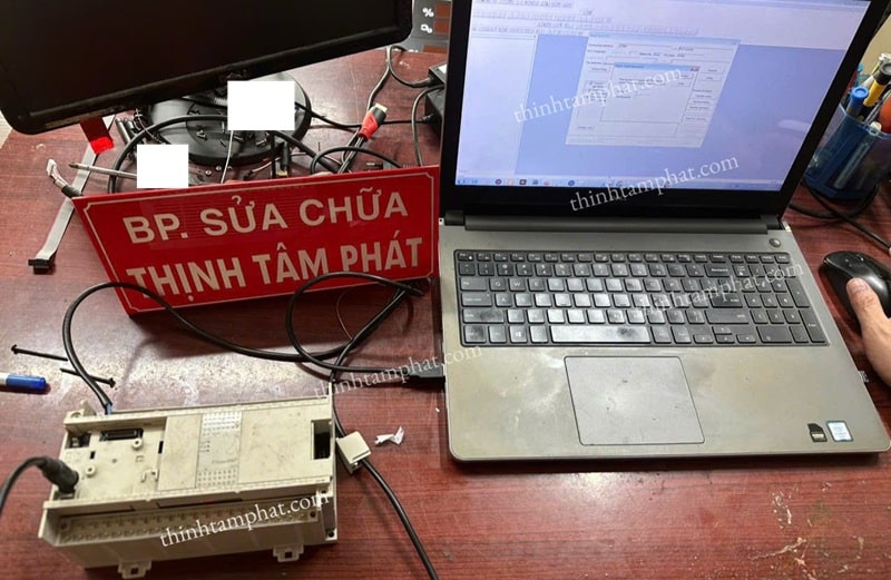 crack PLC Mitsubishi FX3GA-60MT-CM